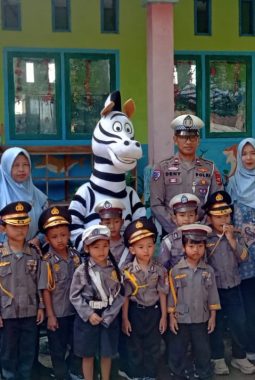 PAUD Dharma Wanita Permata Hati Jadi Tuan Rumah Edukasi Tertib Lalu Lintas